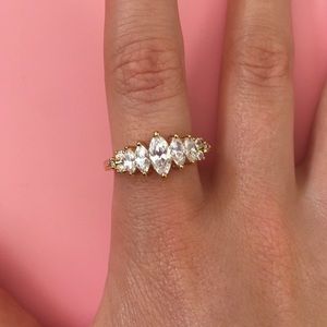 Avon ring diamond gold costume beautiful size 10